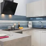 Appartement Cozy In With Kitchen Rabac
