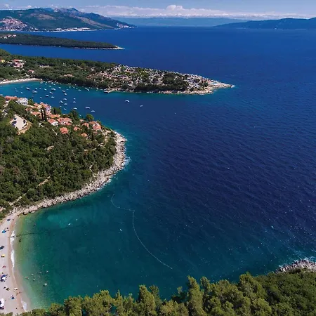 Cozy In With Kitchen Rabac